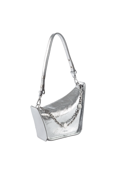 Premium designer bag, crafted with refined craftsmanship and high-quality materials, expertly designed with structured compartments and lightweight durable fabric for modern living.