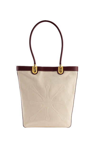 Premium designer bag, crafted with refined craftsmanship and high-quality materials, expertly designed with structured compartments and lightweight durable fabric for modern living.
