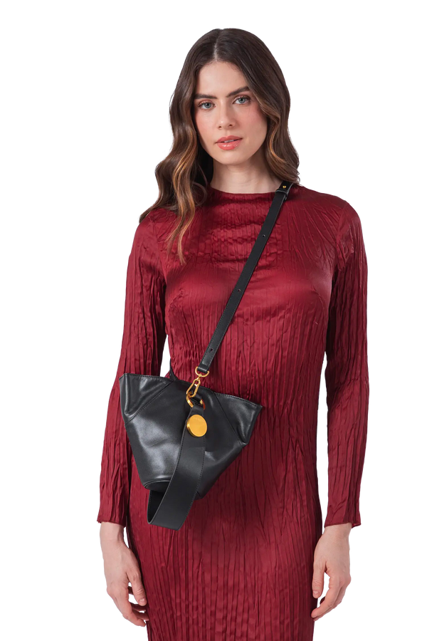 9 PM Handbag Black Esthera US