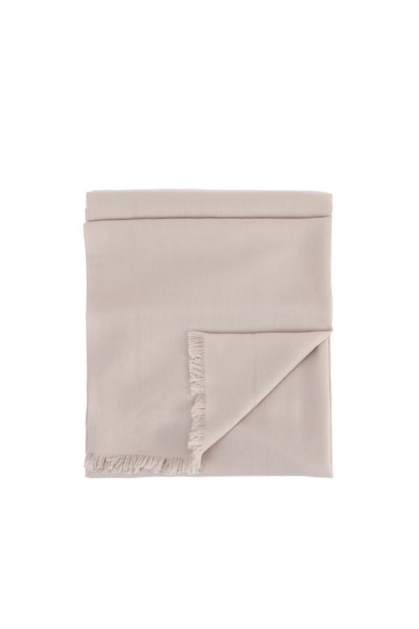 Printed luxury scarf, crafted in lightweight soft fabric with vibrant pattern, designed to offer functional elegance and refined organization for daily essentials.